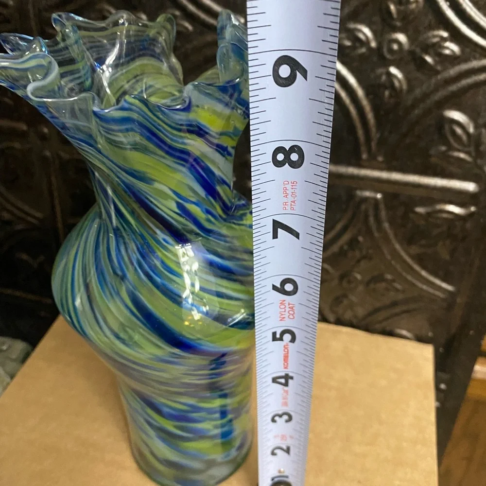 Blue Green swirl‎ ruffle top glass vase